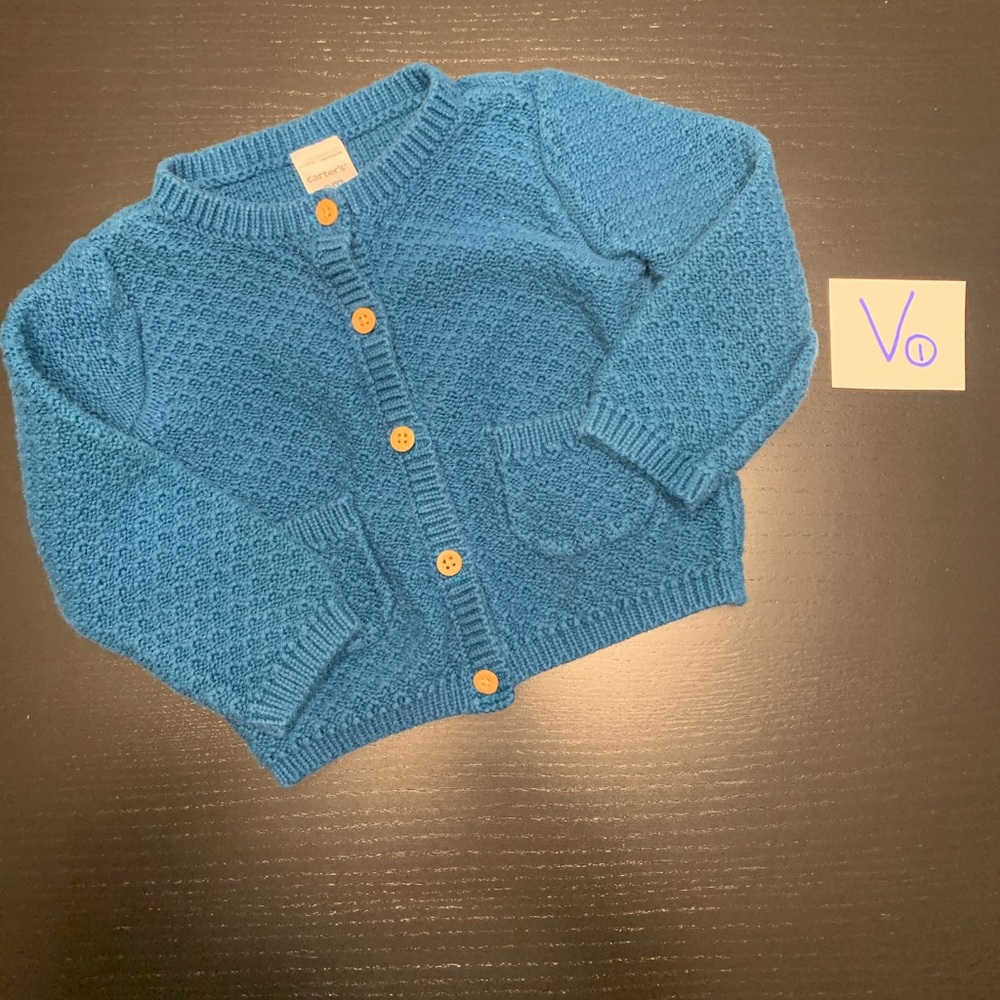 ⭐️2/$8.00⭐️ Carter’s 9m Knit Style Cardigan Sweater